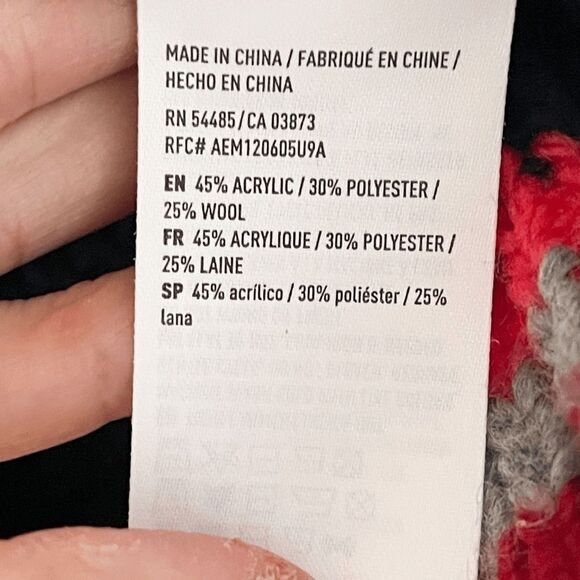 AEO Multi Color Striped Knit Sweater Size Large American Eagle - Picture 7 of 9